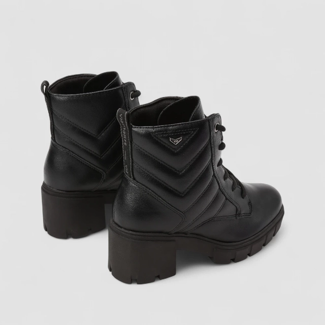 Bota Coturno Feminino Via Marte Tratorada Pespontos Preto