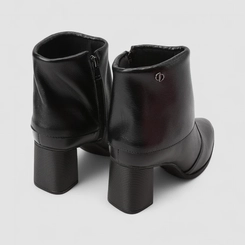 Ankle Boot Feminina Dakota Salto Bloco Detalhe Capa Preto