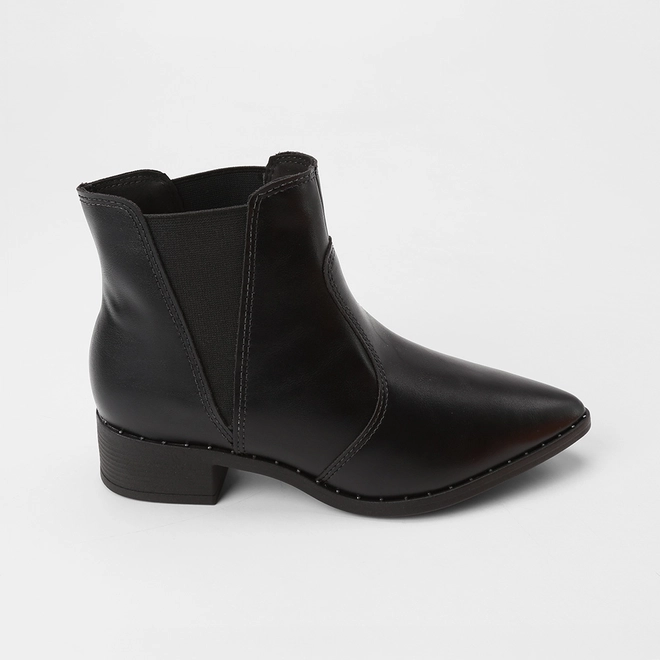 Bota Chelsea Feminina Beira Rio Cano Curto Detalhe Rebite Preto