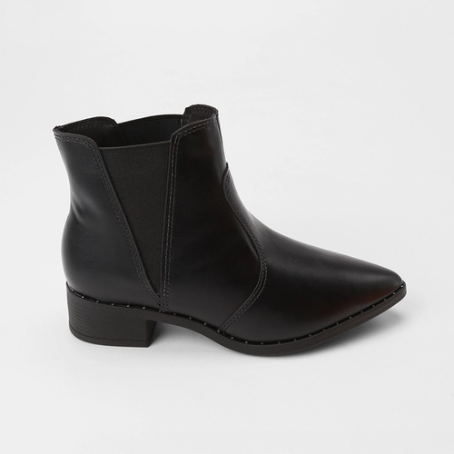 Bota Chelsea Feminina Beira Rio Cano Curto Detalhe Rebite Preto