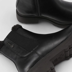 Bota Chelsea Feminina Via Marte Cano Médio Com Pelúcia & Zíper Preto