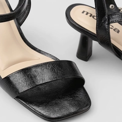 Sandália Feminina Moleca Salto Fino Tira Larga Preto