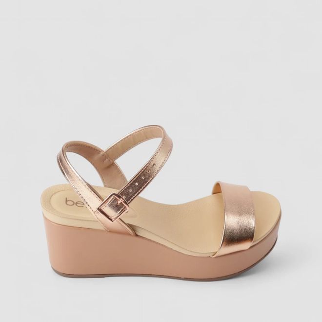 Sandália Feminina Beira Rio Plataforma Metalizada Ouro Rosé
