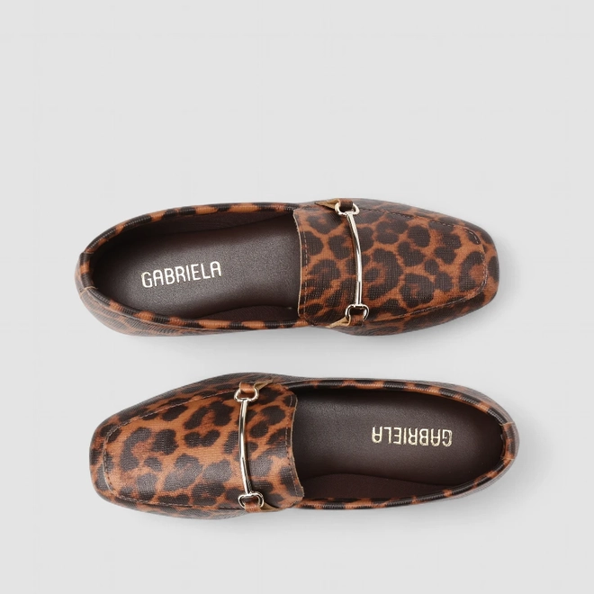 Mocassim Feminino Gabriela Animal Print Onça Detalhe Bridão Multicolor