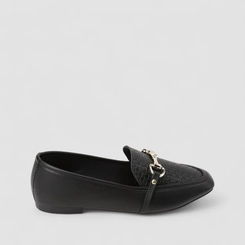 Mocassim Feminino Penélope Tressê Enfeite Metálico Preto