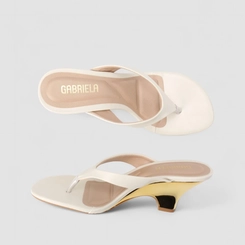 Tamanco Feminino Gabriela Salto Estilizado Dourado Off White