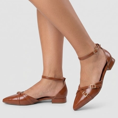 Sapatilha Slingback Feminino Gabriela Tiras Cruzadas Fivela Caramelo