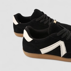 Tênis Casual Feminino Vizzano Recorte Lateral Camurça Preto