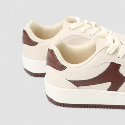 Tênis Casual Feminino Penélope Recorte Camurça Off White