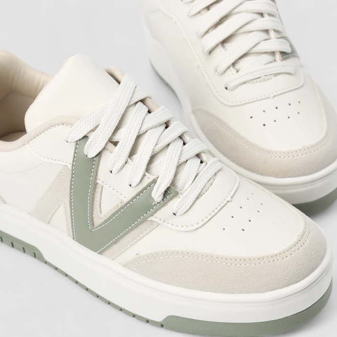 Tênis Casual Feminino Gabriela Recortes Camurça Off-White & Verde