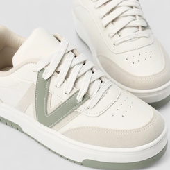 Tênis Casual Feminino Gabriela Recortes Camurça Off-White & Verde
