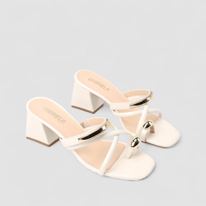 Tamanco Feminino Gabriela Detalhe Metálico Bold Off-White