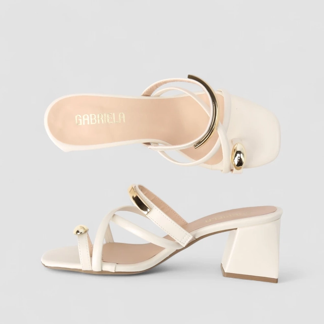 Tamanco Feminino Gabriela Detalhe Metálico Bold Off-White