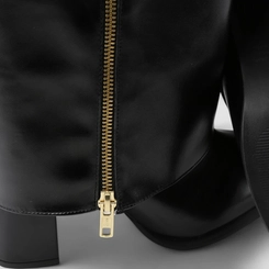 Bota Feminina Gabriela Cano Médio Zíper Detalhe Capa Preto