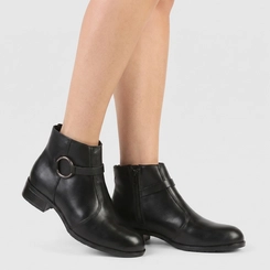 Ankle Boot Feminina Gabriela Detalhe Argola Couro Preto