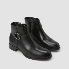 Ankle Boot Feminina Gabriela Detalhe Argola Couro Preto