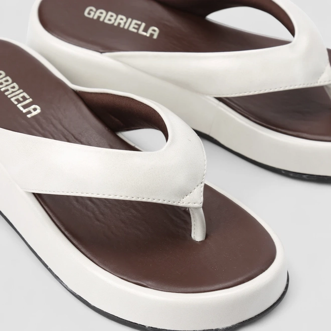 Tamanco Feminino Gabriela Off White