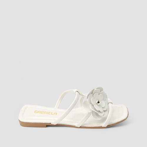Rasteira Feminina Gabriela Detalhe Tachas & Flor Off White