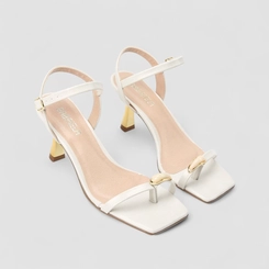 Sandália Feminina Gabriela Salto Flare Dourado Detalhe Bold Off White