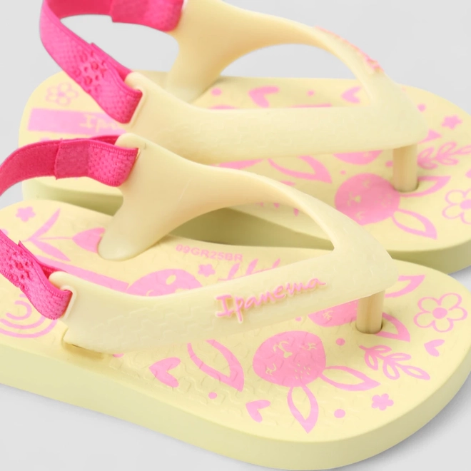 Chinelo Bebê Ipanema Elástico Coelhinhos Amarelo & Rosa