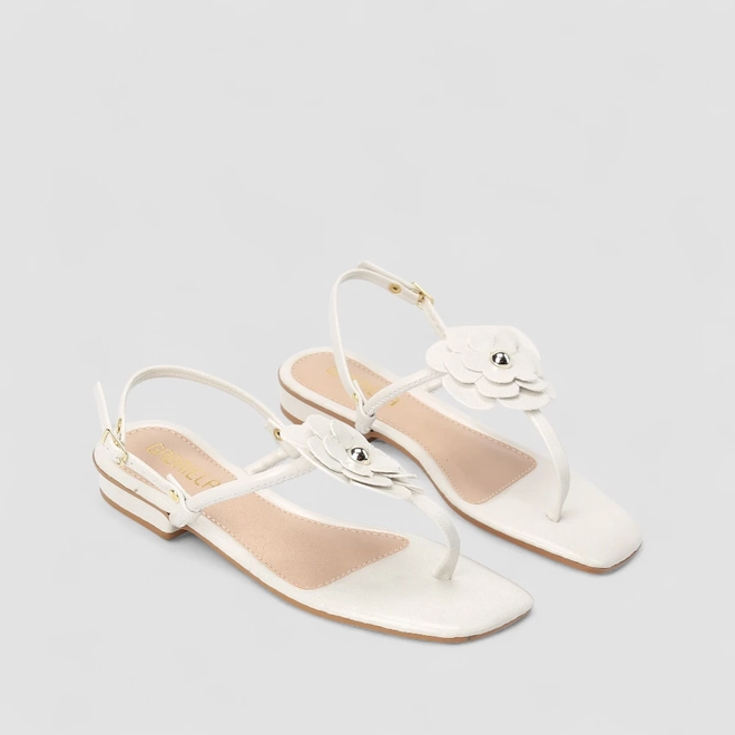 Sandália Rasteira Feminina Gabriela Detalhe Flor Metalizada Off White