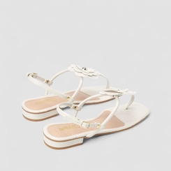 Sandália Rasteira Feminina Gabriela Detalhe Flor Metalizada Off White