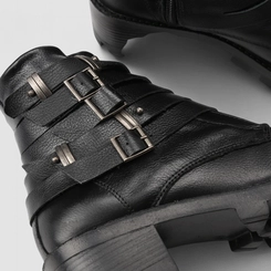 Bota Feminina Gabriela Cano Médio Multitiras Fivela Preto