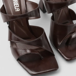 Tamanco Feminino Gabriela Salto Flare Tira Estilizada Marrom
