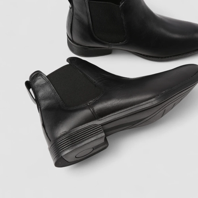 Bota Chelsea Masculina Bow River Couro Preta