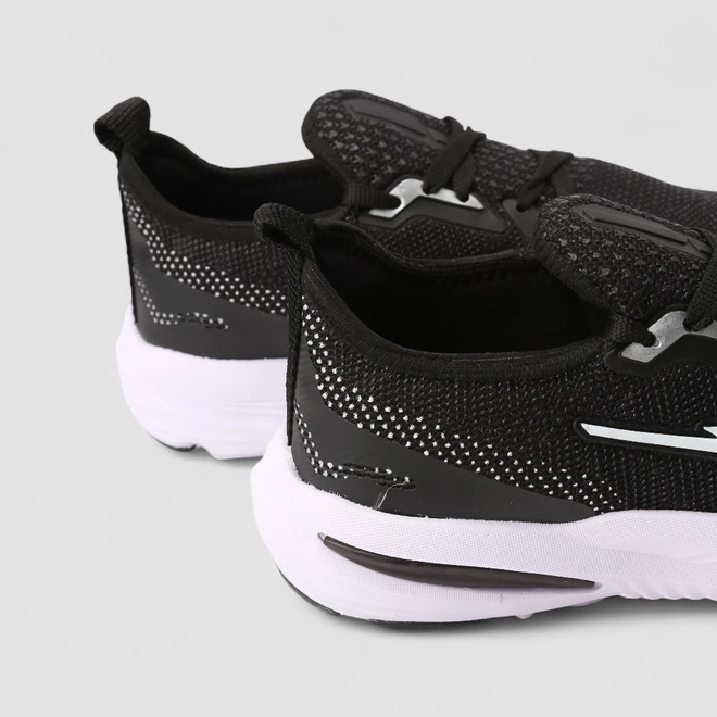 Tênis Esportivo Masculino Vertus Runner Preto & Branco