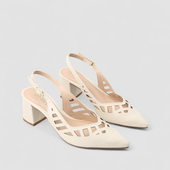 Scarpin Slingback Feminino Gabriela Perfuros Off White
