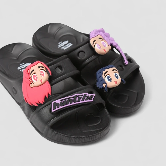 Papete Infantil Grendene Kids Guerreiras K-pop Preto