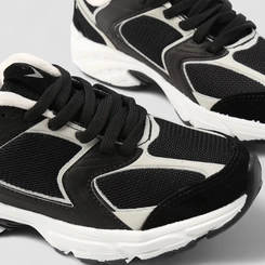 Tênis Casual Feminino Vertus Recortes Preto Branco