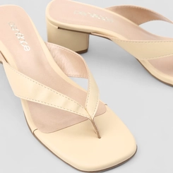 Tamanco Feminino Penélope Salto Bloco Creme