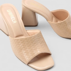 Tamanco Feminino Gabriela Textura Trançado Nude