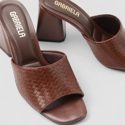 Tamanco Feminino Gabriela Textura Trançado Marrom