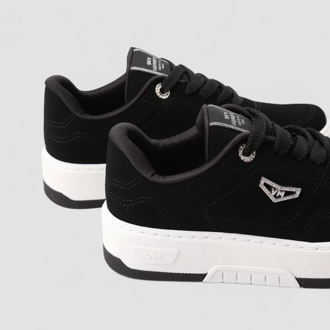 Tênis Casual Feminino Via Marte Nobuck Detalhe Brilho Preto
