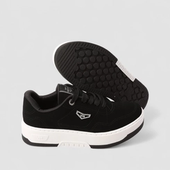 Tênis Casual Feminino Via Marte Nobuck Detalhe Brilho Preto