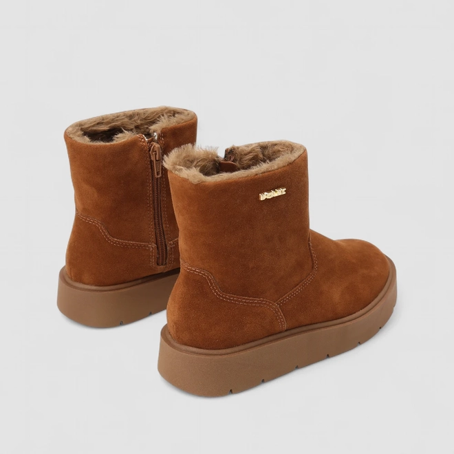 Bota Feminina Quiz Peluciada Caramelo