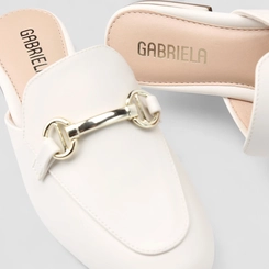 Mule Feminino Gabriela Enfeite Metálico Off White