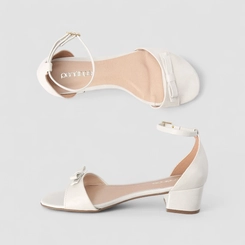 Sandália Feminina Penélope Salto Bloco Laço Off White