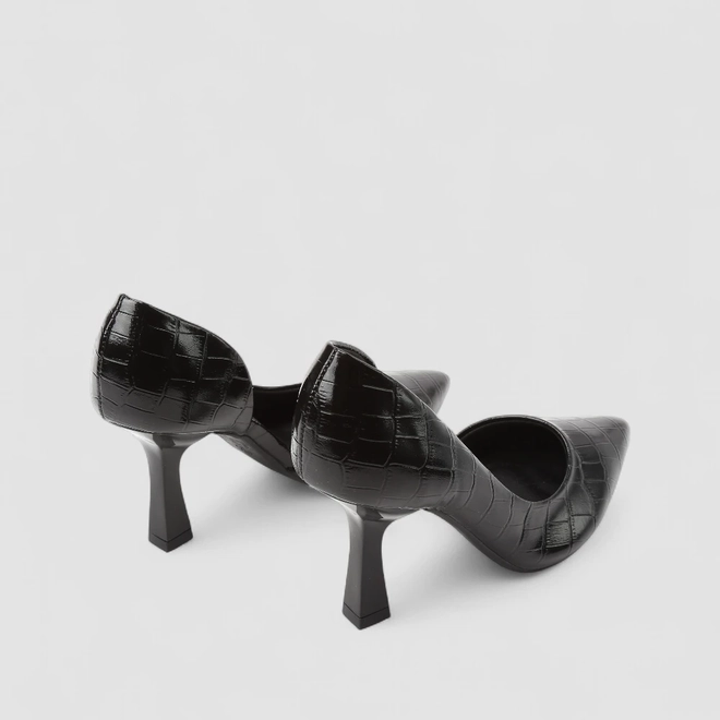 Scarpin Feminino Gabriela Textura Croco Verniz Preto