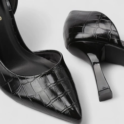 Scarpin Feminino Gabriela Textura Croco Verniz Preto