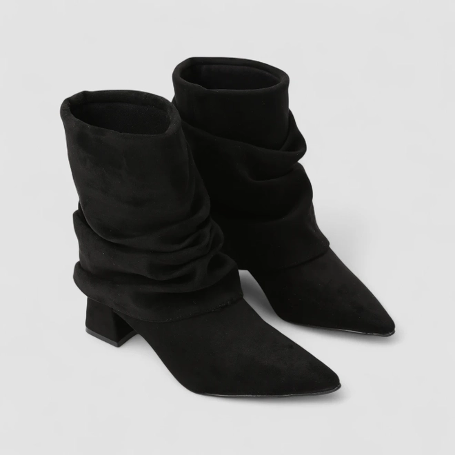 Bota Slouchy Feminina Gabriela Drapeada Detalhe Capa Preto