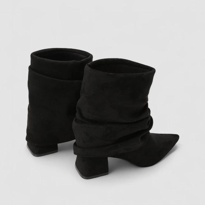 Bota Slouchy Feminina Gabriela Drapeada Detalhe Capa Preto