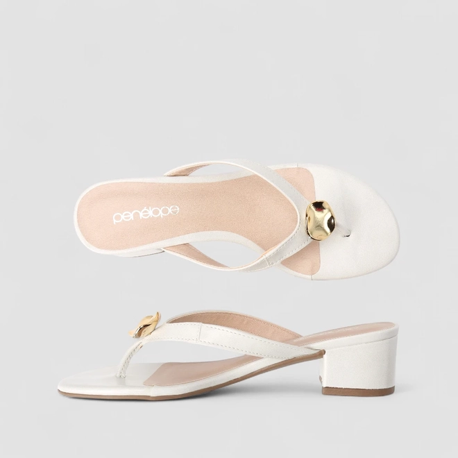Tamanco Feminino Penélope Enfeite Metálico Dourado Off White