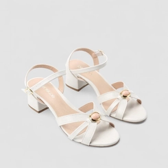 Sandália Feminina Penélope Recorte Vazado Pedraria Off White