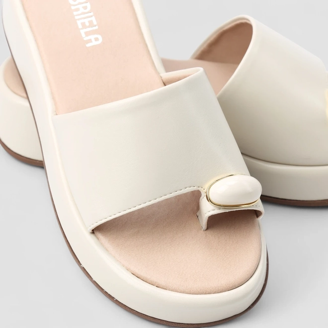 Tamanco Feminino Gabriela Flatform Detalhe Bold Off White