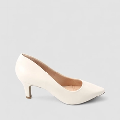Scarpin Feminino Penélope Salto Médio Fino Off White