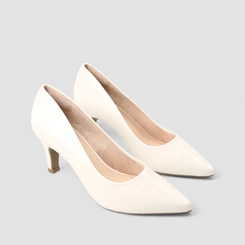 Scarpin Feminino Penélope Salto Médio Fino Off White
